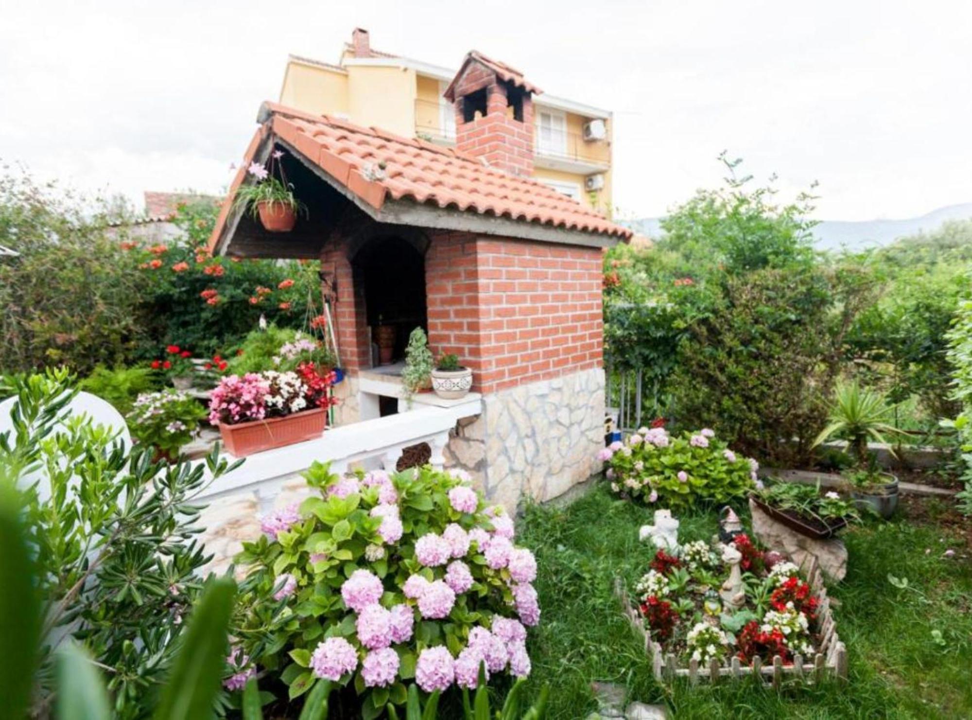 Apartment Dalmatia Kaštela Екстериор снимка