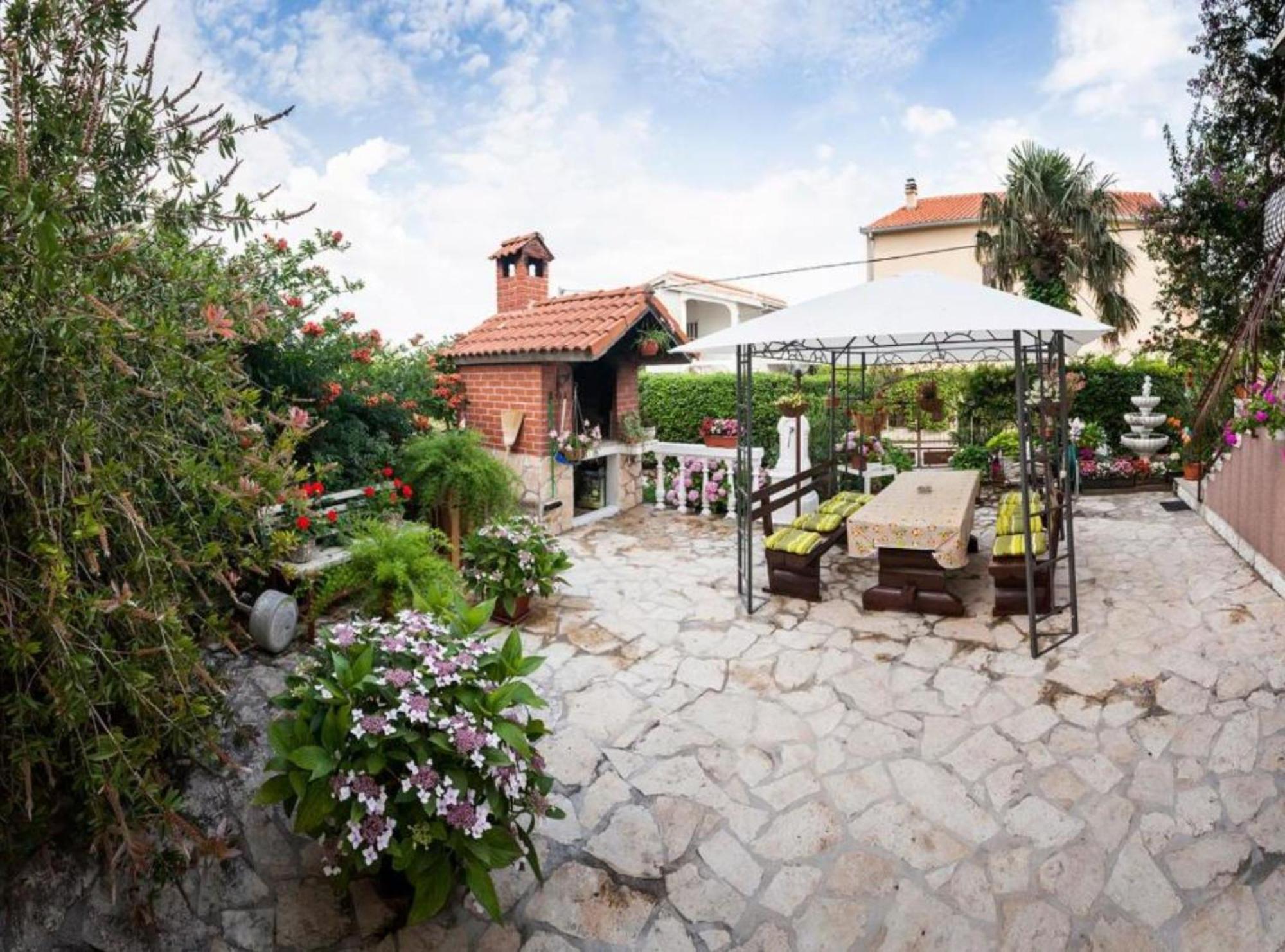 Apartment Dalmatia Kaštela Екстериор снимка