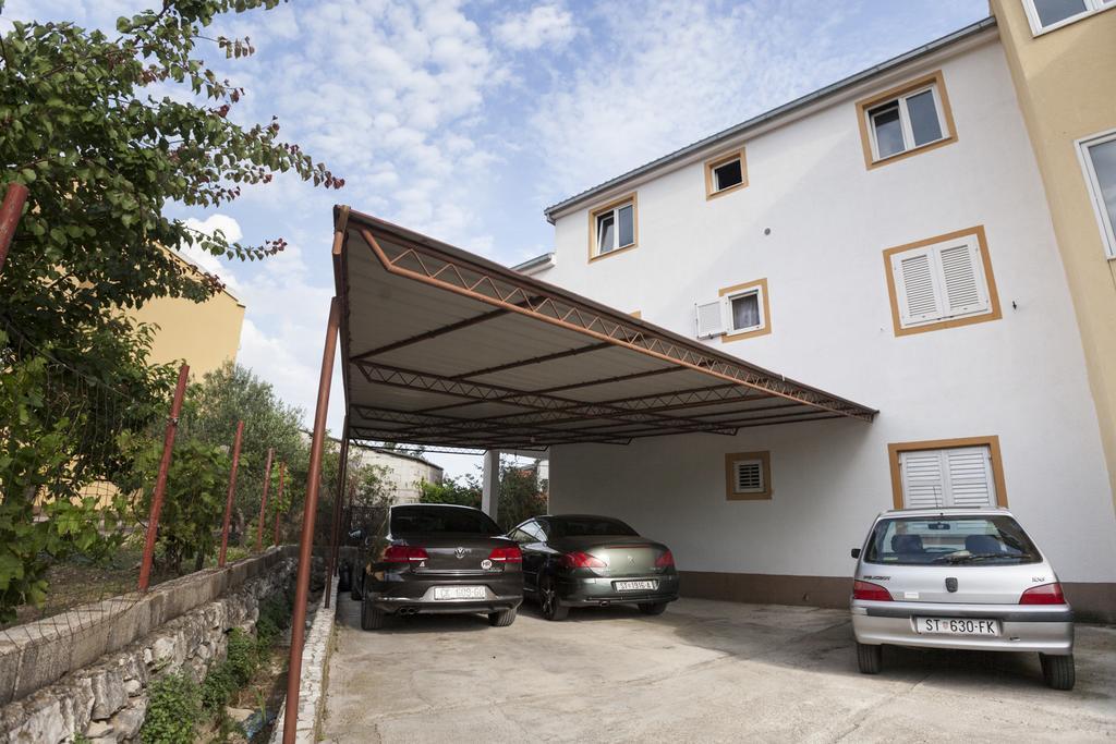 Apartment Dalmatia Kaštela Екстериор снимка