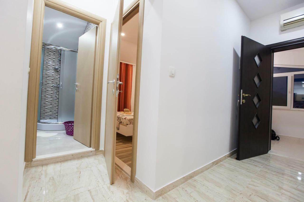 Apartment Dalmatia Kaštela Екстериор снимка