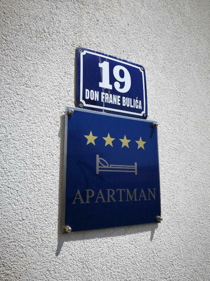 Apartment Dalmatia Kaštela Екстериор снимка